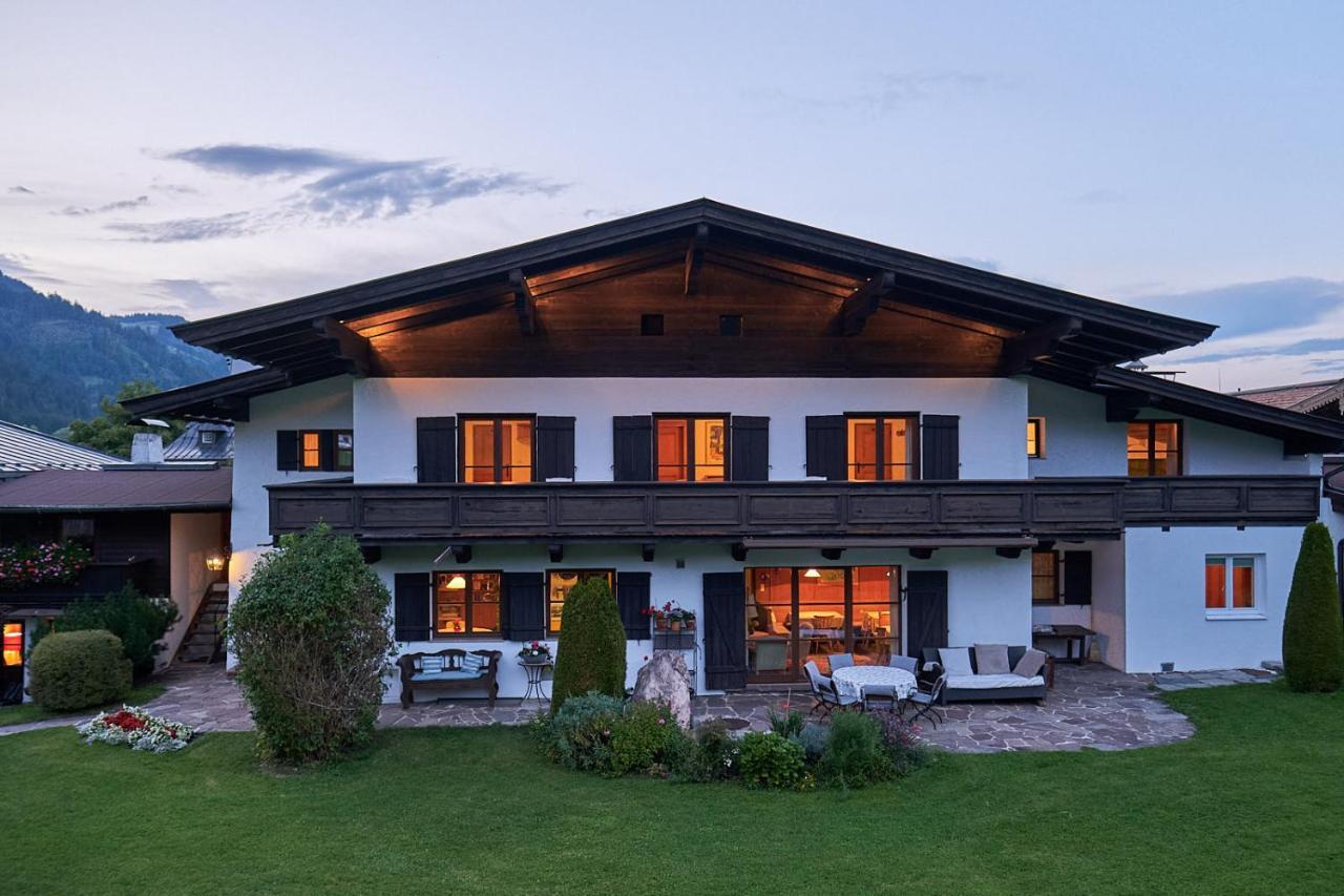 Pension Landhaus Gasteiger Kitzbühel Eksteriør bilde